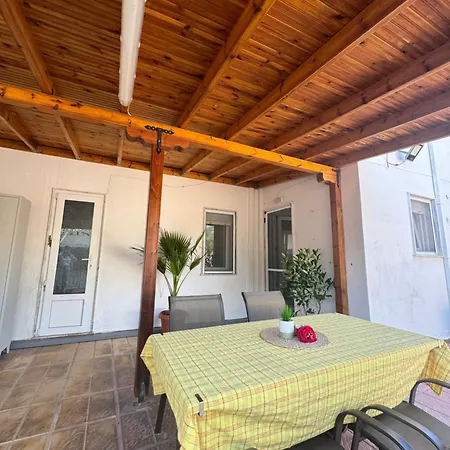 Mirus * Skála Kallirákhis